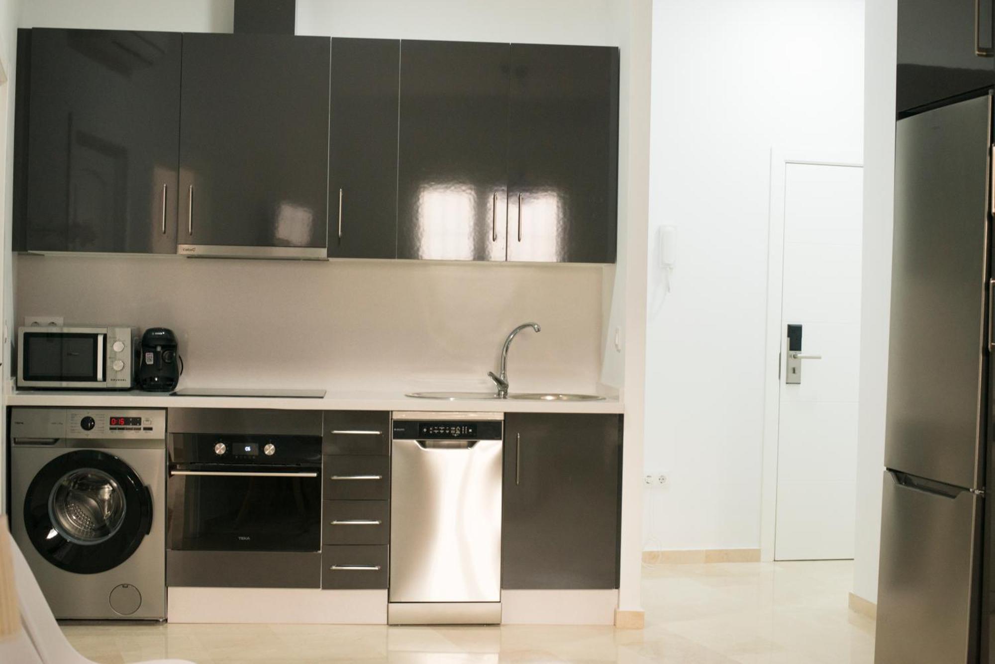 Apartamentos La Pila Del Pato Севилья Экстерьер фото
